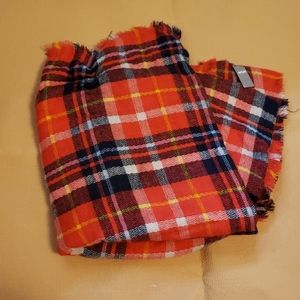 BNWT American Eagle blanket scarf
